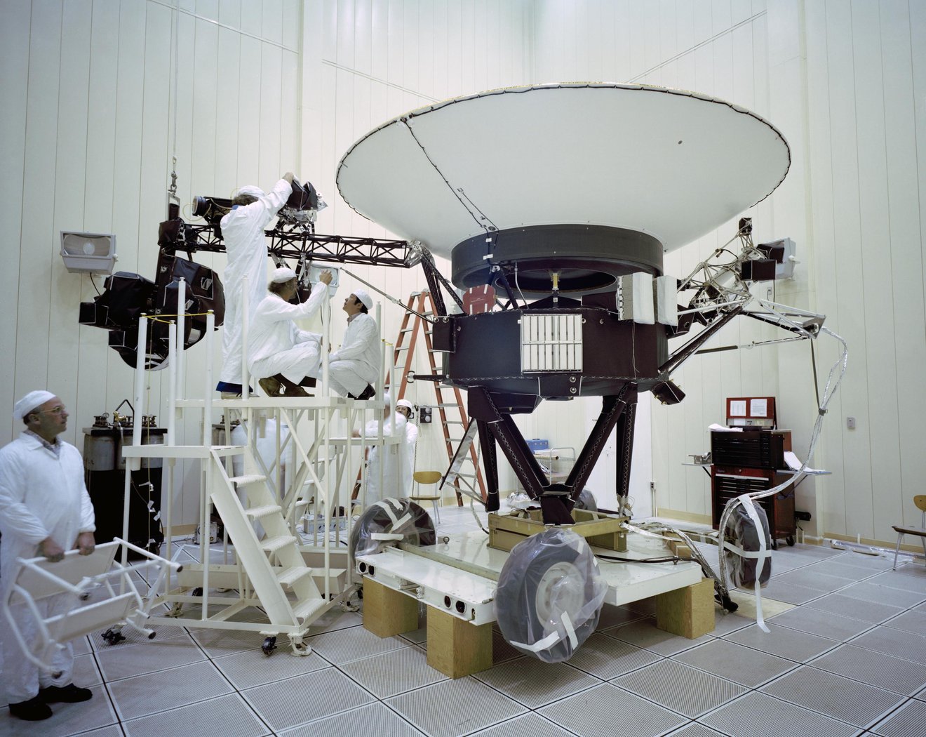 Voyager, 45 años en el espacio